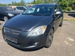 Blau Gebraucht 2009 Kia Ceed LX Kombi | 1.100 € (Guter Preis)