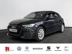 Blau Gebraucht 2021 Audi A1 Sportback Advanced Plus Kleinwagen | 21.239 € (Etwas zu teuer)
