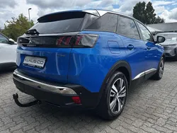 Blau Gebraucht 2021 Peugeot 3008 Allure SUV | 21.450 € (Guter Preis)