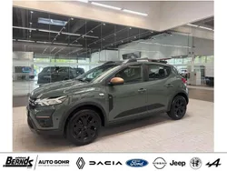 Safarigrüngrau metallic Gebraucht 2024 Dacia Sandero Extreme Kleinwagen | 18.110 €