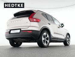 Metallic Gebraucht 2022 Volvo XC40 Plus SUV | 28.990 € (Fairer Preis)