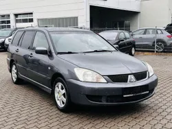 Grau Gebraucht 2007 Mitsubishi Lancer Invite Kombi | 2.490 € (Etwas zu teuer)