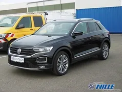 Deep black perleffekt Gebraucht 2017 VW T-Roc Sport SUV | 24.930 € (Etwas zu teuer)