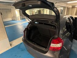 Grau Gebraucht 2006 BMW 116 Kleinwagen | 3.200 € (Etwas zu teuer)