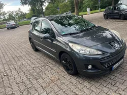 Grau Gebraucht 2012 Peugeot 207 Forever Limousine | 6.300 € (Etwas zu teuer)
