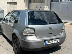 Grau Gebraucht 2003 VW Golf IV Kleinwagen | 1.500 € (Guter Preis)