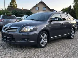 Grey metallic Gebraucht 2007 Toyota Avensis Executive Kombi | 6.490 €