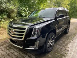 Schwarz Gebraucht 2015 Cadillac Escalade SUV | 37.450 €