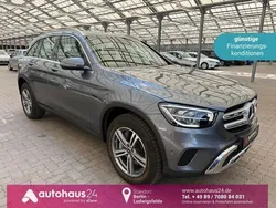 Grau Gebraucht 2021 Mercedes GLC300e SUV | 34.990 € (Superpreis)