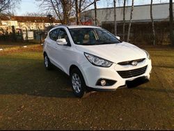 Weiß Gebraucht 2013 Hyundai ix35 Edition SUV | 9.499 € (Fairer Preis)