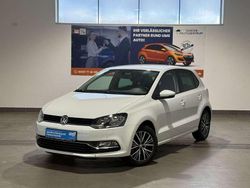Weiß Gebraucht 2016 VW Polo Allstar Limousine | 11.999 € (Fairer Preis)