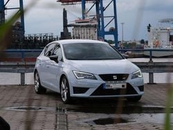 Grau Gebraucht 2016 Cupra Leon Limousine | 16.499 € (Guter Preis)