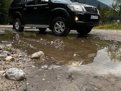 Schwarz Gebraucht 2014 Toyota HiLux Abholung | 17.999 € (Fairer Preis)