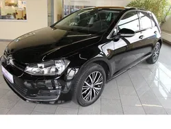 Schwarz Gebraucht 2016 VW Golf VII Allstar Limousine | 13.999 € (Fairer Preis)