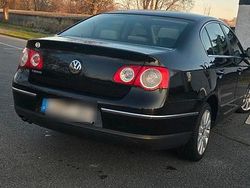 Schwarz Gebraucht 2007 VW Passat Limousine | 3.990 € (Etwas zu teuer)