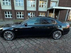 Schwarz Gebraucht 2005 BMW 530 Limousine | 3.800 € (Superpreis)