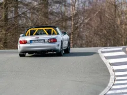Silber Gebraucht 2000 Mazda MX5 Cabrio | 6.990 € (Etwas zu teuer)