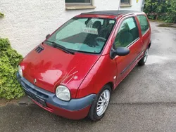 Rot Gebraucht 2006 Renault Twingo Authentique Kleinwagen | 1.950 €