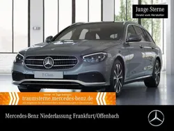 Grau Gebraucht 2021 Mercedes E300 Avantgarde Limousine | 40.990 € (Teuer)