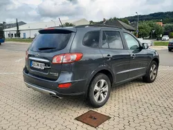 Grau Gebraucht 2012 Hyundai Santa Fe SUV | 11.999 €
