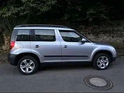 Silber Gebraucht 2012 Skoda Yeti GreenLine SUV | 4.900 € (Fairer Preis)