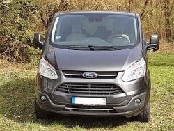 Grau Gebraucht 2017 Ford Tourneo Custom Van | 22.400 € (Fairer Preis)