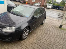 Schwarz Gebraucht 2006 VW Golf V | 3.200 € (Fairer Preis)