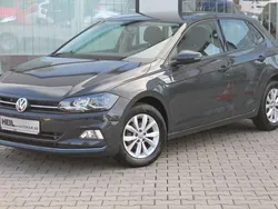 Grau Gebraucht 2019 VW Polo Highline Kleinwagen | 16.445 € (Fairer Preis)