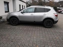 Silber Gebraucht 2011 Nissan Qashqai SUV | 4.500 € (Fairer Preis)