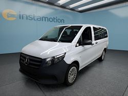 Weiß Gebraucht 2024 Mercedes Vito Van / Kleinbus | 44.899 €