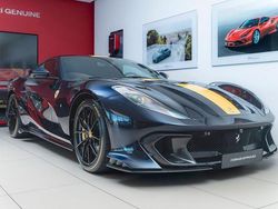 Blau Gebraucht 2022 Ferrari 812 | 1.680.690 €