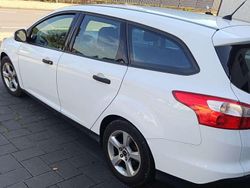 Weiß Gebraucht 2014 Ford Focus Trend Kombi | 5.100 € (Fairer Preis)