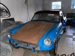 Blau Gebraucht 1979 MG B Cabrio | 3.500 €