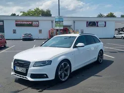 Weiß Gebraucht 2011 Audi A4 S-Line Kombi | 8.099 € (Fairer Preis)