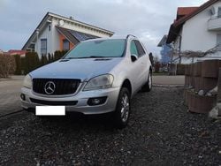 Silber Gebraucht 2007 Mercedes ML420 SUV | 5.250 €