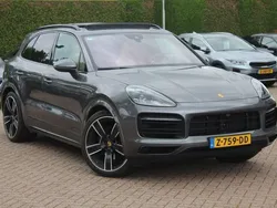 Grau Gebraucht 2022 Porsche Cayenne Platinum Edition SUV | 67.950 €