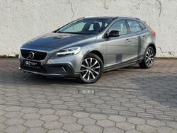 Grau Gebraucht 2018 Volvo V40 CC Kombi | 14.990 € (Guter Preis)