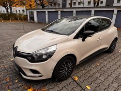 Beige Gebraucht 2017 Renault Clio IV Kleinwagen | 5.500 €