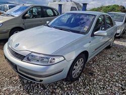 Grau Gebraucht 2001 Renault Laguna II Elysee Limousine | 1.200 € (Superpreis)
