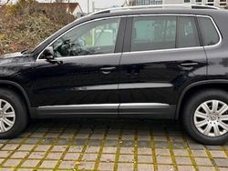 Schwarz Gebraucht 2015 VW Tiguan LOUNGE SUV | 14.000 € (Guter Preis)