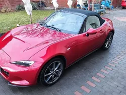 Rot Gebraucht 2018 Mazda MX5 Sports-Line Cabrio | 17.490 € (Superpreis)