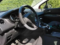 Rot Gebraucht 2012 Peugeot 5008 Active Van / Kleinbus | 6.800 € (Fairer Preis)