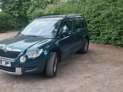 Grün Gebraucht 2011 Skoda Yeti SUV | 5.200 € (Guter Preis)