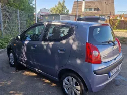 Blau Gebraucht 2012 Nissan Pixo Acenta Kleinwagen | 3.999 € (Etwas zu teuer)