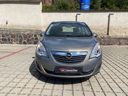 Grau Gebraucht 2013 Opel Meriva Active Van / Kleinbus | 5.999 € (Fairer Preis)