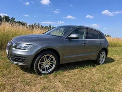 Grau Gebraucht 2011 Audi Q5 SUV | 13.500 € (Fairer Preis)