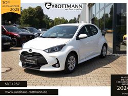 Weiß Gebraucht 2022 Mazda 2 Limousine | 19.300 € (Fairer Preis)