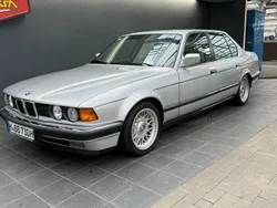 BMW 730