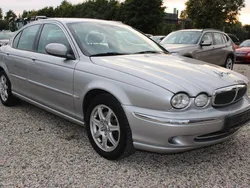 Silber Gebraucht 2003 Jaguar X-type Executive Limousine | 3.490 € (Teuer)