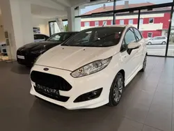 Frostweiß Gebraucht 2017 Ford Fiesta ST-Line Kleinwagen | 8.490 € (Guter Preis)
